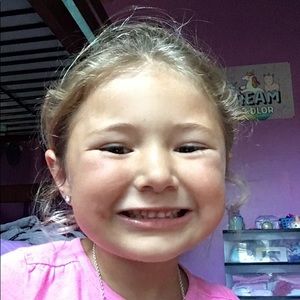 Meet your Posher, Alyvia